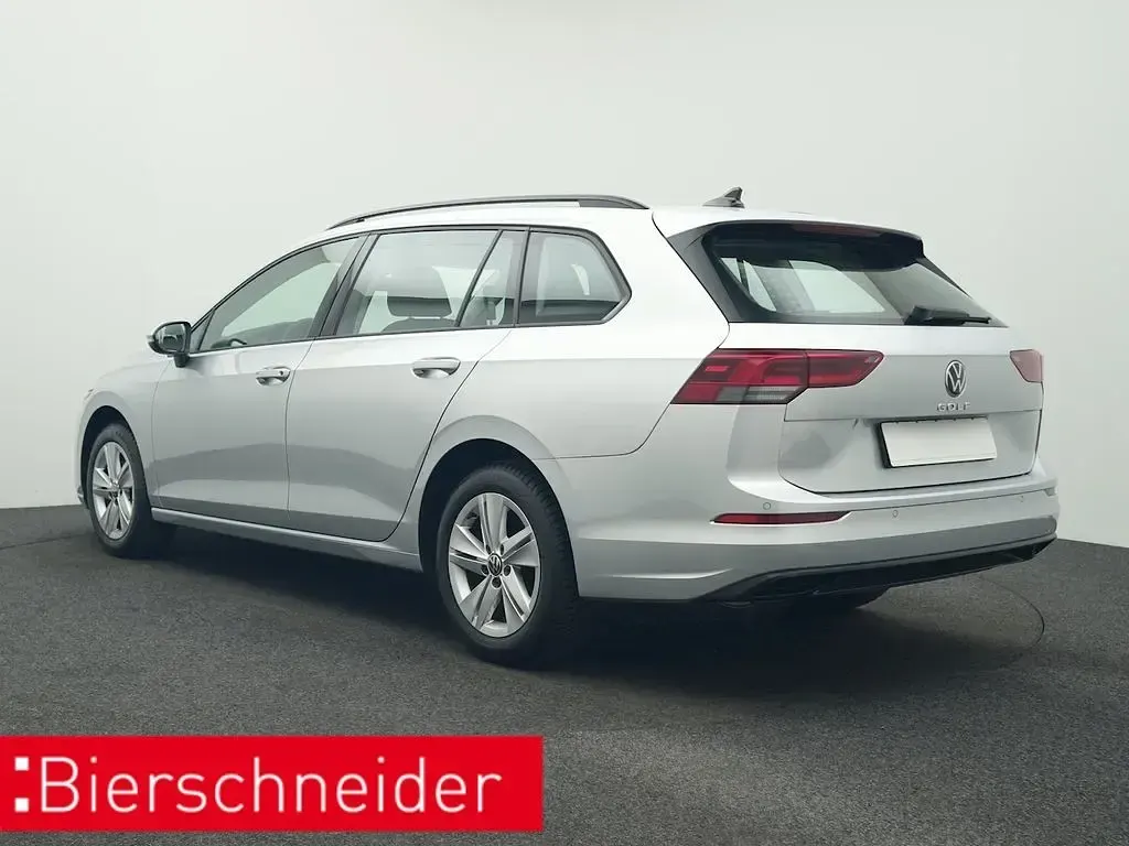 Gebraucht VW Golf VIII Life 116 PS (85 kW) 2024 Silber Kombi