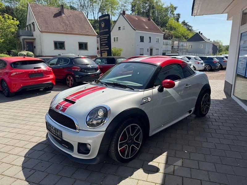 Silber Gebraucht 2012 Mini John Cooper Works Coupé Coupé | 10.900 € (Guter Preis) - Bild 1/4