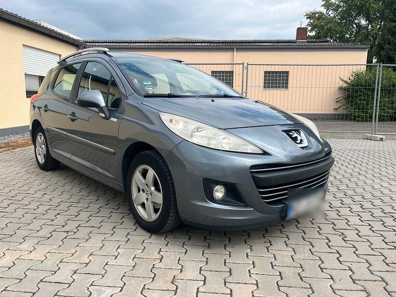 Andere farben Gebraucht 2010 Peugeot 207 Kombi | 1.950 € (Fairer Preis) - Bild 1/4