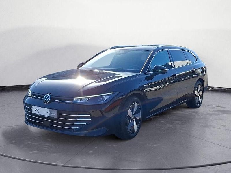 Gebraucht VW Passat Business 204 PS (150 kW) 2025 Grenadillschwarz metallic Kombi