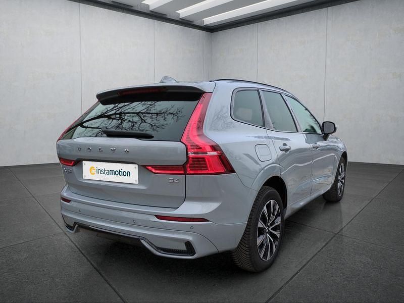 Gebraucht Volvo XC60 Plus 197 PS (144 kW) 2023 Grau SUV