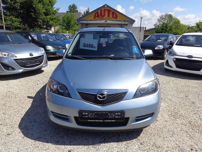Gebraucht Mazda 2 Exclusive 80 PS (58 kW) 2006 Blau Limousine