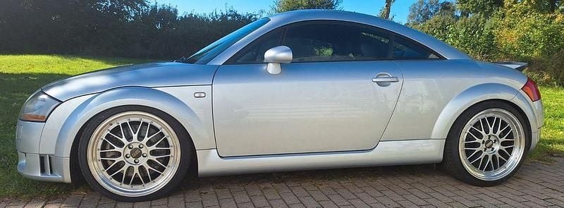 Silber Gebraucht 2004 Audi TT Sport Coupé | 12.900 € (Teuer) - Bild 1/4