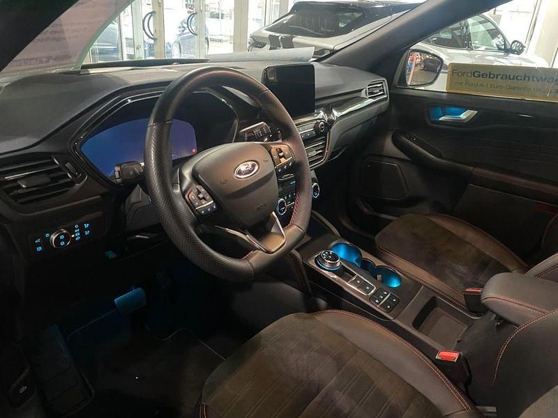 Gebraucht Ford Kuga ST-Line X 224 PS (164 kW) 2022 Grau SUV