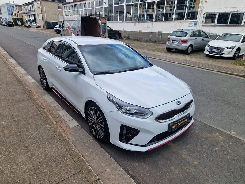 Gebraucht Kia ProCeed 204 PS (150 kW) 2021 Weiß Kombi