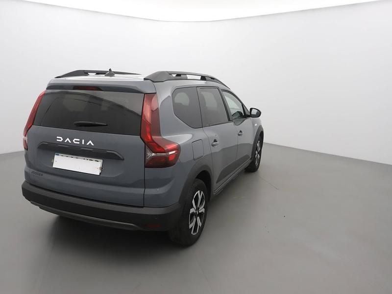 Gebraucht Dacia Jogger Expression 111 PS (81 kW) 2024 Gris urban Van / Kleinbus