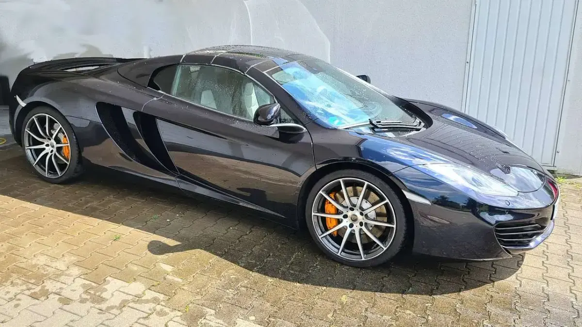 Gebraucht McLaren MP4-12C 625 PS (459 kW) 2013 Blau Cabrio
