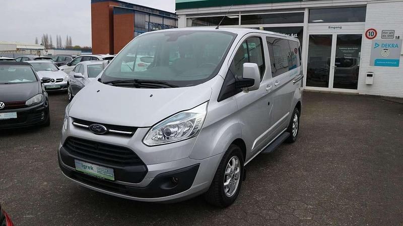 Second-hand Ford Transit Custom Titanium 155 CP (114 kW) 2013 Argintiu Break