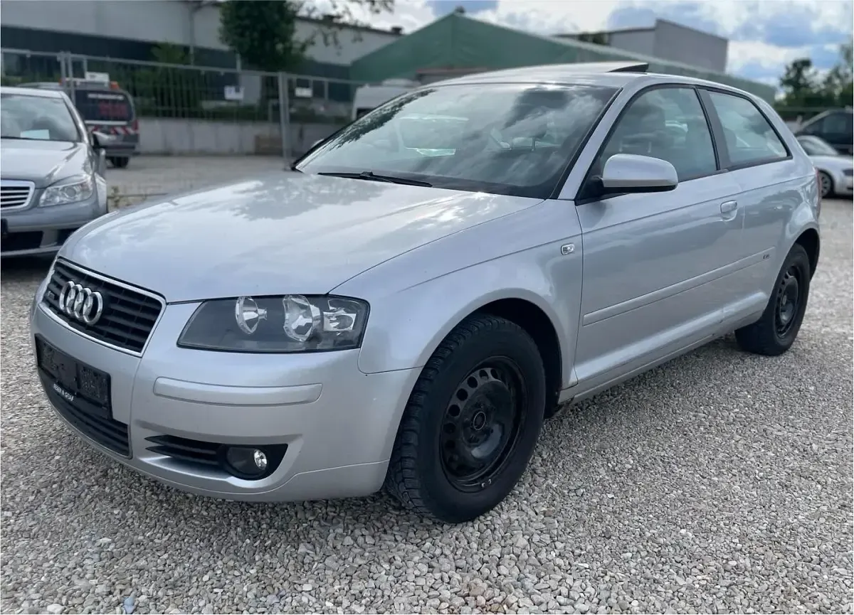 Gebraucht Audi A3 102 PS (75 kW) 2004 Silber Kleinwagen