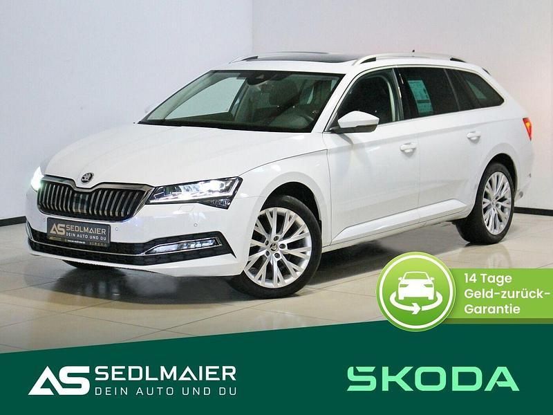 Weiss Gebraucht 2022 Skoda Superb Style Kombi | 31.800 € (Teuer) - Bild 1/2