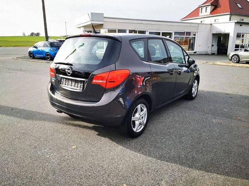 Gebraucht Opel Meriva Edition 140 PS (102 kW) 2015 Grau Van / Kleinbus