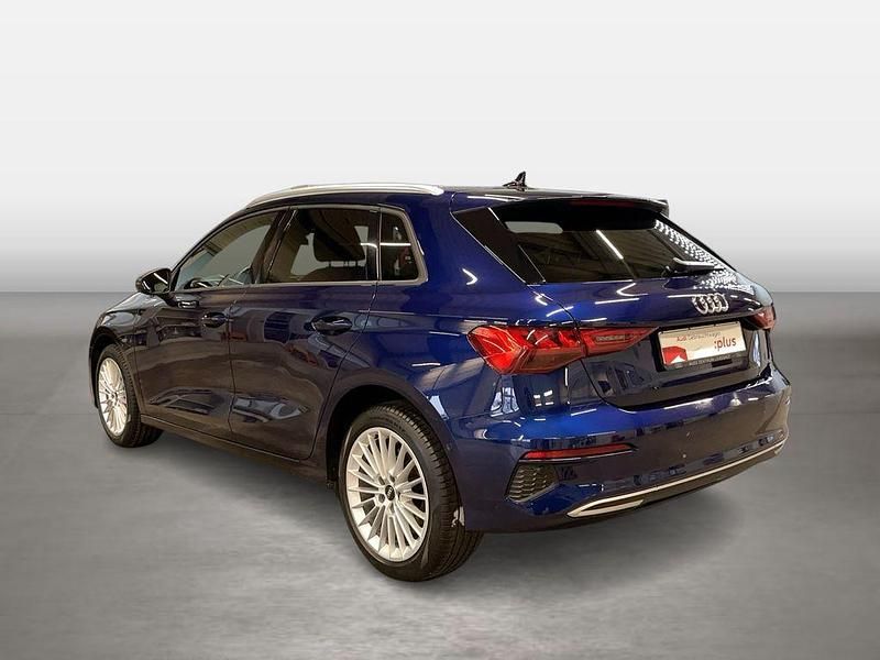 Gebraucht Audi A3 Advanced Plus 110 PS (80 kW) 2021 Navarrablau Limousine