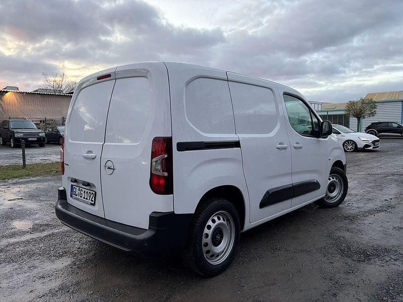Gebraucht Opel Combo 102 PS (75 kW) 2024 Weiss Van / Kleinbus