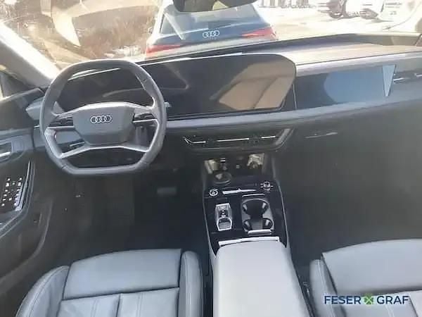 Gebraucht Audi A6 e-tron Ambiente 314 kW (428 PS) 2025 Mythosschwarz metallic Kombi