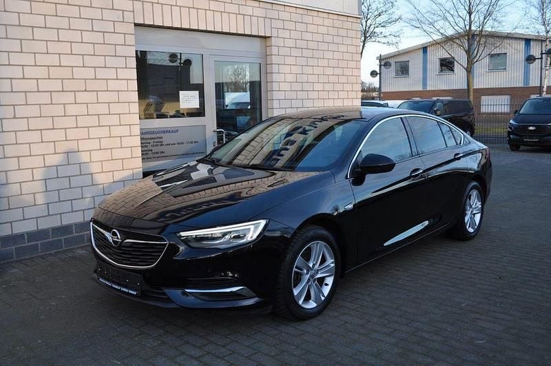 Gebraucht Opel Insignia Innovation 170 PS (125 kW) 2017 Schwarz Limousine