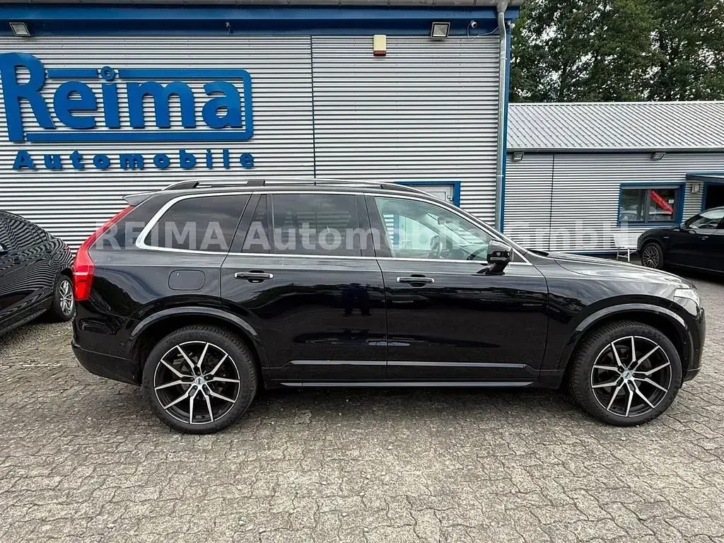 Gebraucht Volvo XC90 Momentum 224 PS (164 kW) 2015 Onyx black / metallic SUV