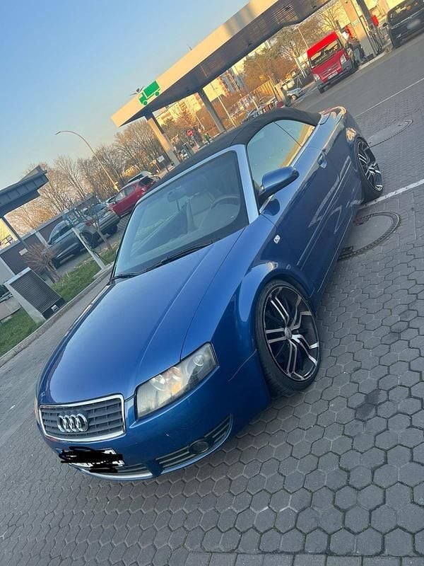 Gebraucht Audi A4 Cabriolet 170 PS (125 kW) 2002 Blau Cabrio