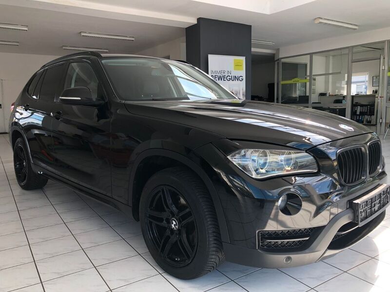 Schwarz Gebraucht 2013 BMW X1 Sport Line SUV | 9.900 € (Fairer Preis) - Bild 1/4