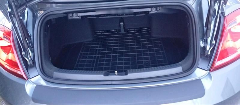 Gebraucht VW Beetle 105 PS (77 kW) 2012 Grau Kleinwagen