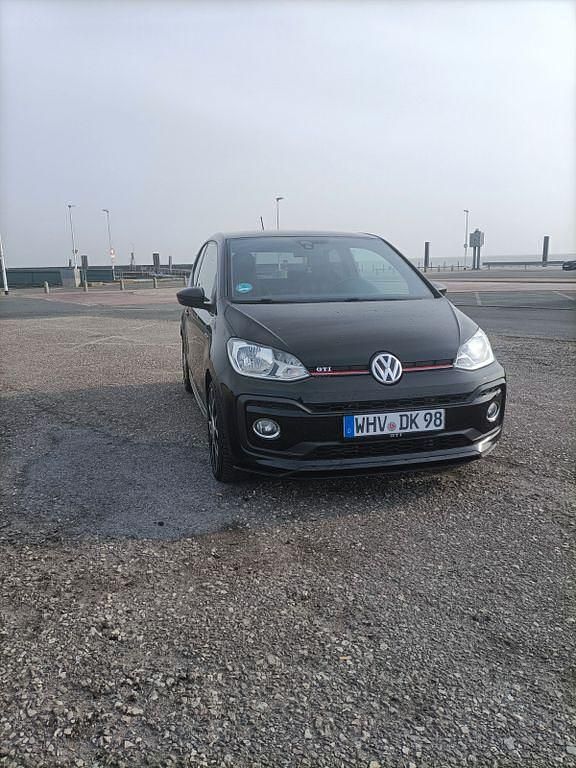 Gebraucht VW up! Beats 116 PS (85 kW) 2019 Schwarz Kleinwagen