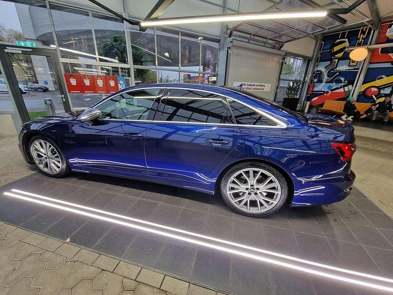 Blau Gebraucht 2020 Audi S6 Design Limousine | 47.999 € (Teuer) - Bild 1/4