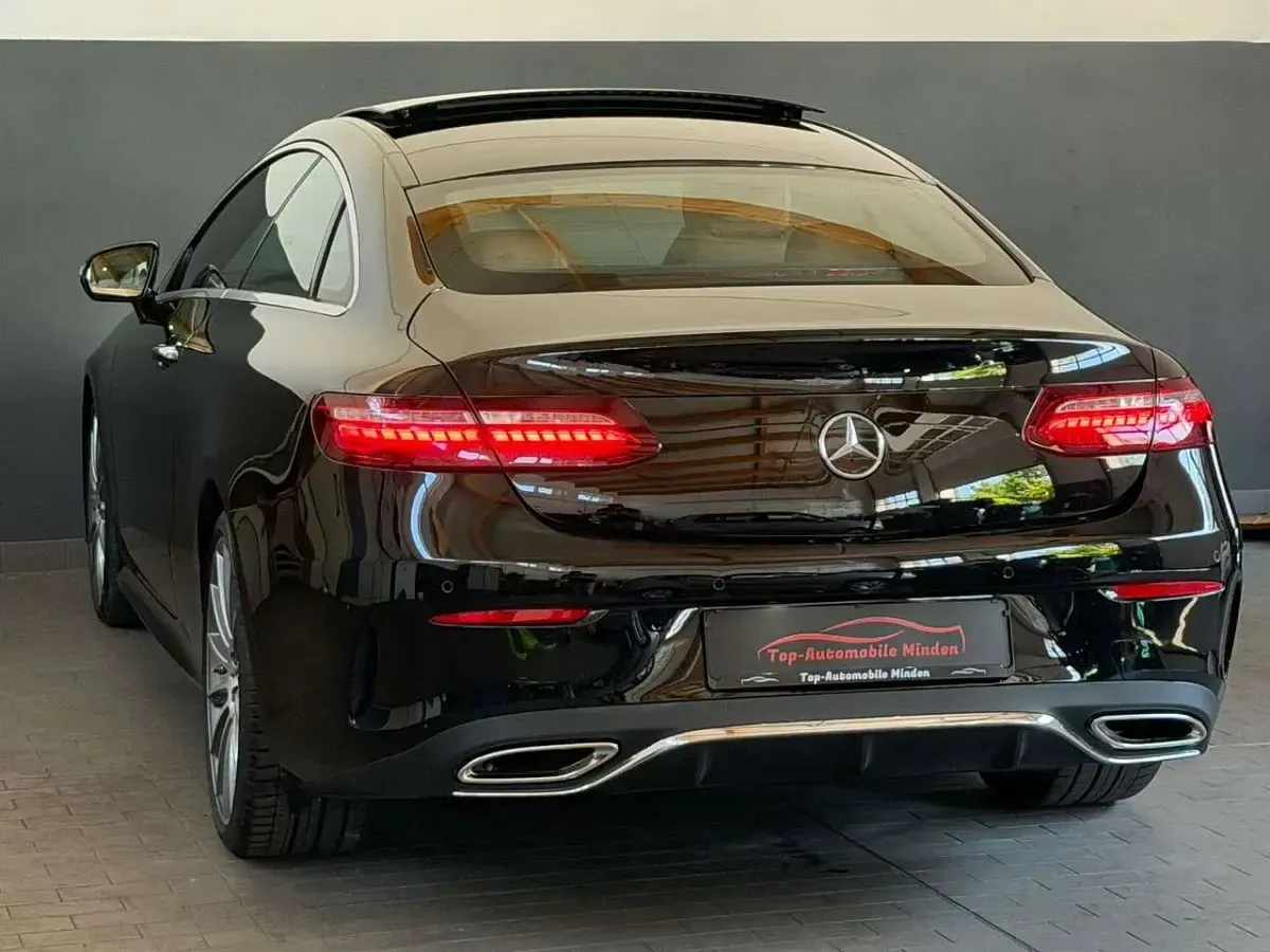 Gebraucht Mercedes E450 AMG 367 PS (269 kW) 2022 Obsidianschwarz Coupé