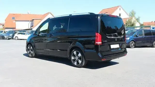 Gebraucht Mercedes V300 Edition 239 PS (175 kW) 2020 Schwarz Van / Kleinbus