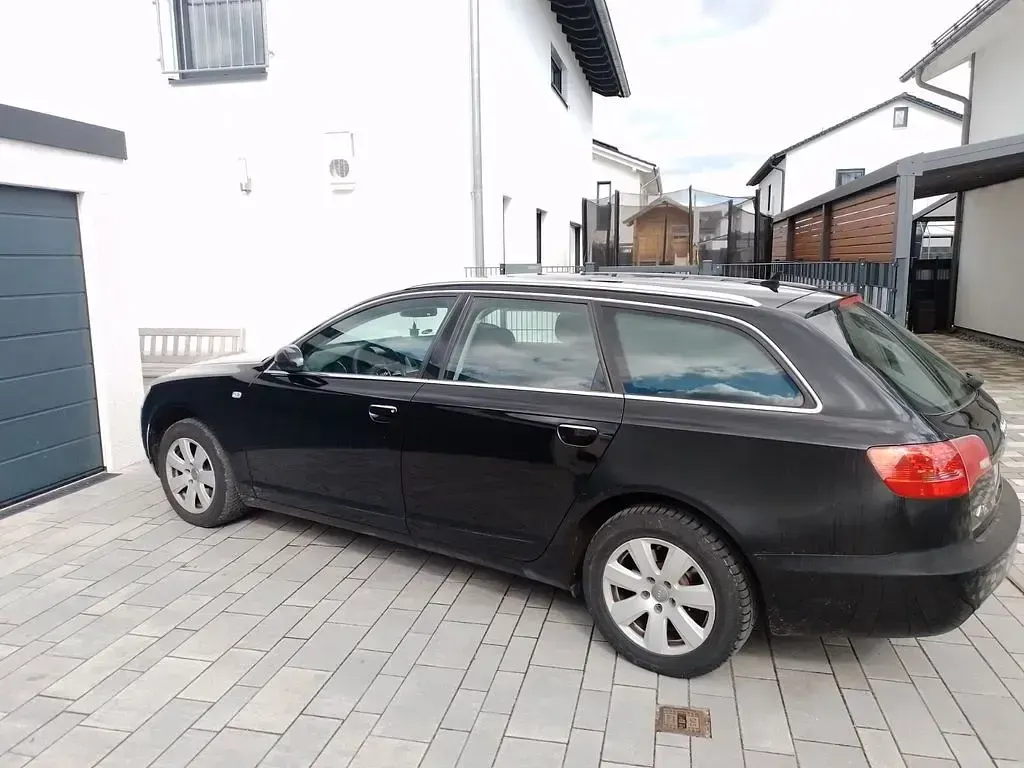 Second-hand Audi A6 180 CP (132 kW) 2008 Negru Break