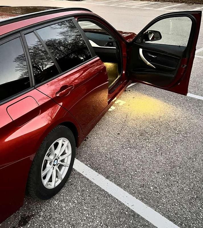 Gebraucht BMW 318 150 PS (110 kW) 2019 Rot Kombi