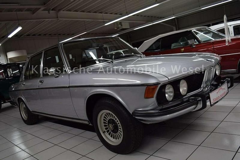 Silber metallic Gebraucht 1975 BMW 550 Limousine | 26.900 € - Bild 1/3