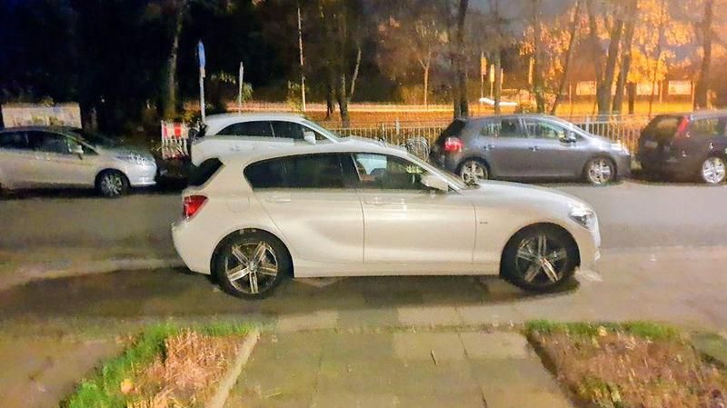 Gebraucht BMW 116 Efficient Dynamics 116 PS (85 kW) 2014 Weiß Kleinwagen