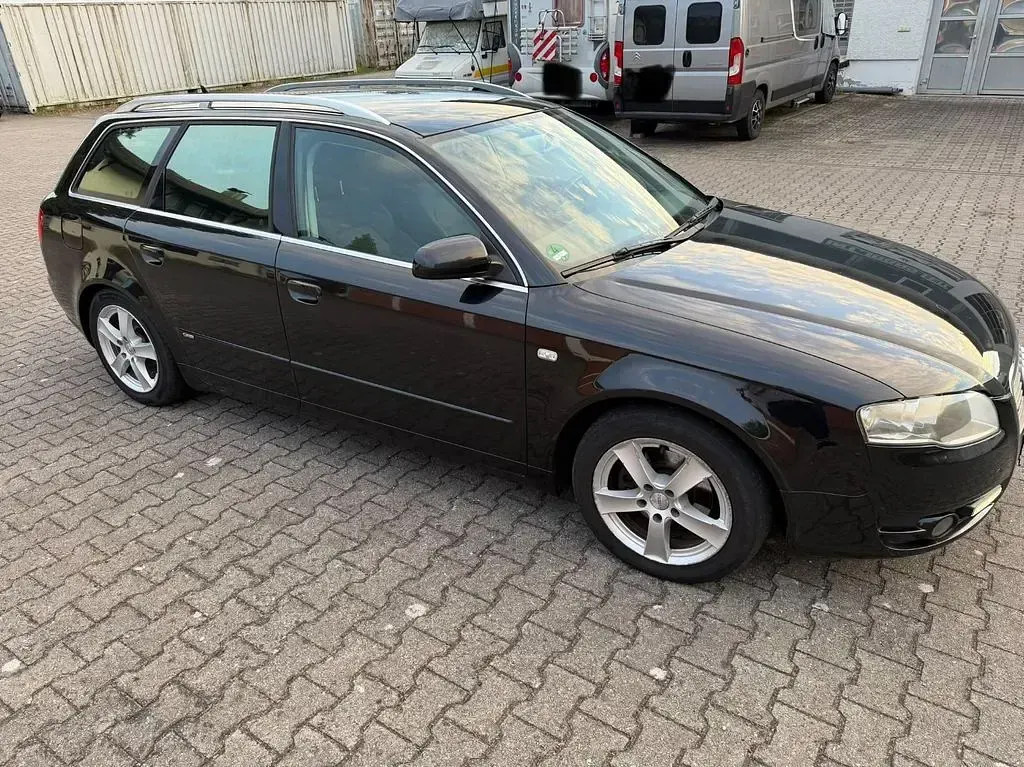 Używany Audi A4 S-Line 140 KM (102 kW) 2007 Czarny Kombi