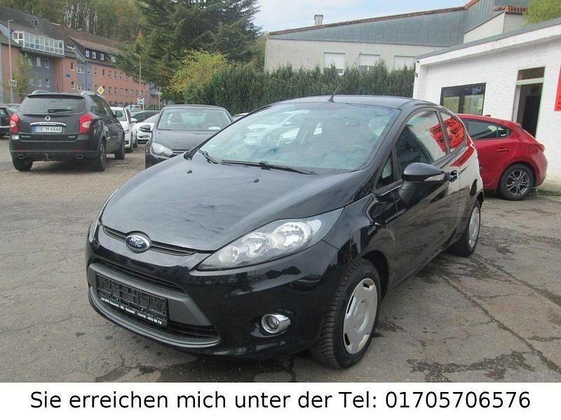 Gebraucht Ford Fiesta Champions Edition 82 PS (60 kW) 2012 Schwarz Kleinwagen