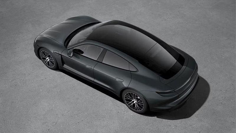 Second-hand Porsche Taycan 319 kW (435 CP) 2025 Gri Berlinǎ
