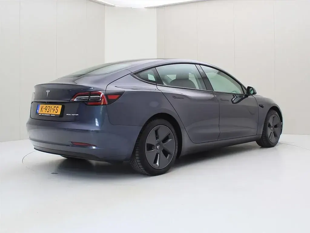 Brugt Tesla Model 3 Long Range AWD 258 kW (351 HK) 2020 Grå Sedan