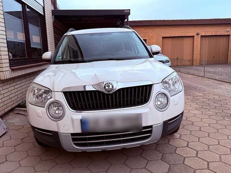 Gebraucht Skoda Yeti 140 PS (102 kW) 2011 Weiß SUV