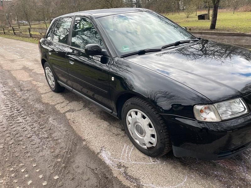 Gebraucht Audi A3 125 PS (91 kW) 2000 Schwarz Kleinwagen