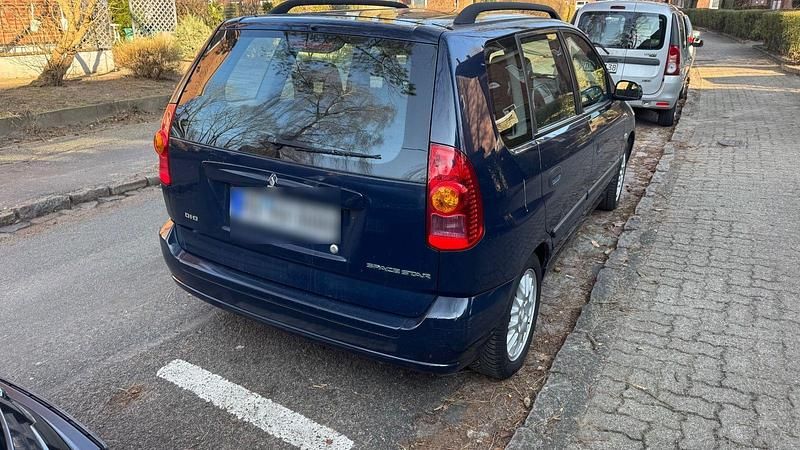 Second-hand Mitsubishi Space Star 116 CP (85 kW) 2003 Albastru Monovolum