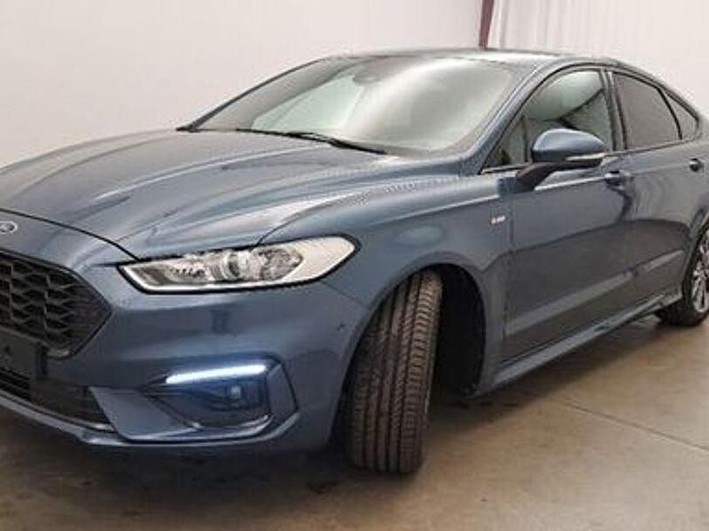 Chromablau metallic Gebraucht 2021 Ford Mondeo ST-Line Limousine | 23.840 € (Teuer) - Bild 1/4