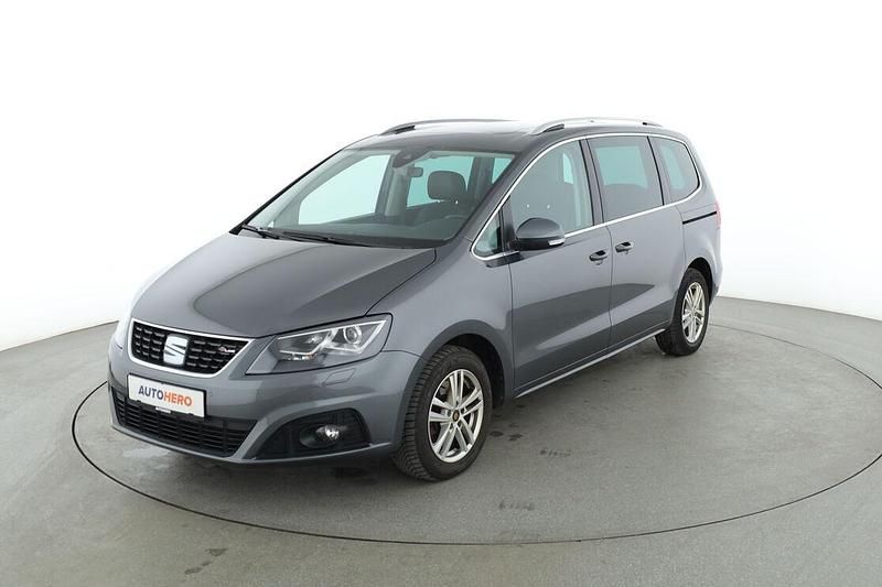 Grau Gebraucht 2022 Seat Alhambra FR-Line Van / Kleinbus | 29.800 € (Fairer Preis) - Bild 1/3