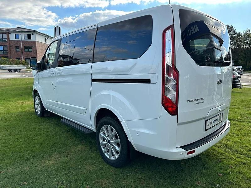 Gebraucht Ford Transit Custom Titanium X 150 PS (110 kW) 2023 Frostweiß Van / Kleinbus