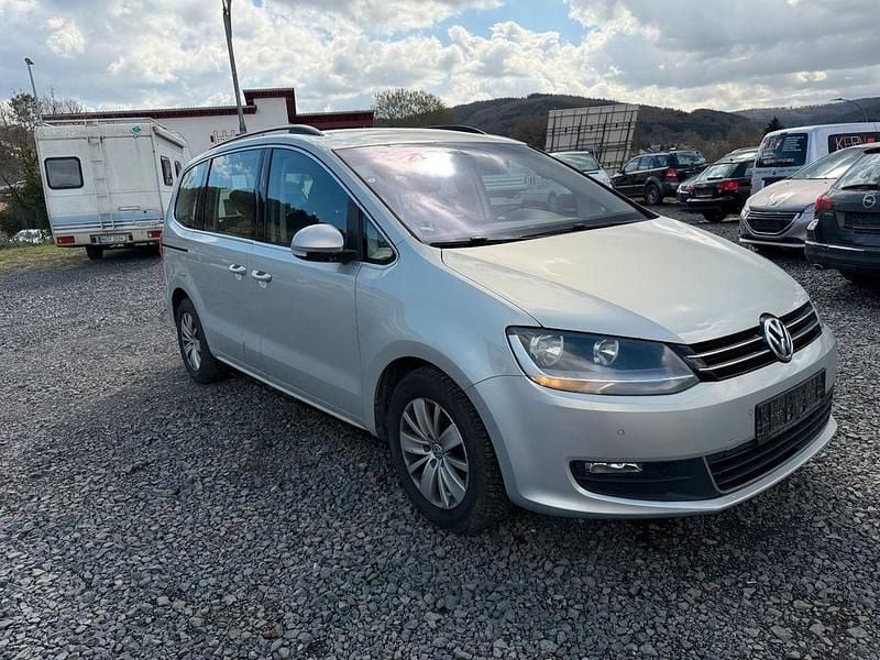 Gebraucht VW Sharan Highline 140 PS (102 kW) 2012 Silber Van / Kleinbus