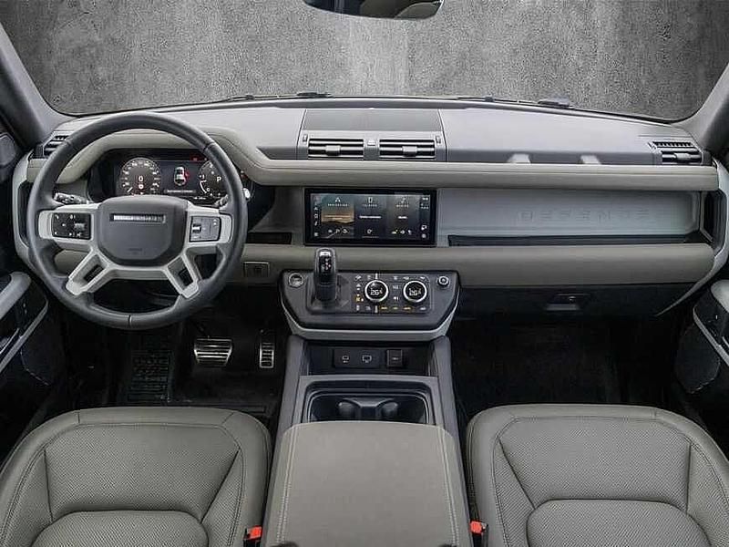 Gebraucht Land Rover Defender SE 304 PS (223 kW) 2023 Eiger grey SUV