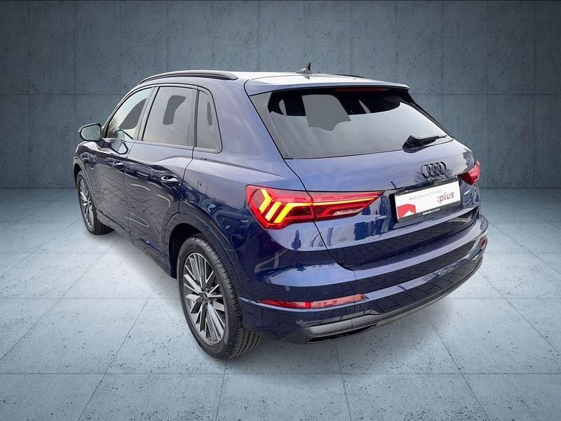 Gebraucht Audi Q3 Advanced Plus 150 PS (110 kW) 2024 Navarrablau metallic SUV