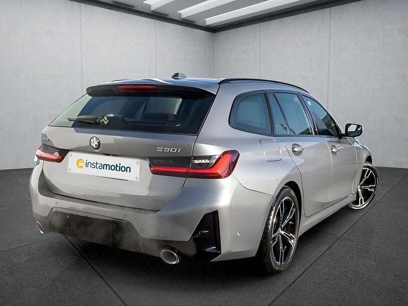 Gebraucht BMW 330 245 PS (180 kW) 2025 Grau Kombi