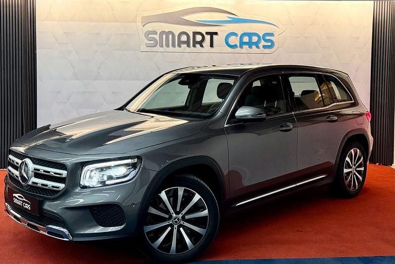 Grau Gebraucht 2022 Mercedes GLB220 SUV | 32.900 € (Guter Preis) - Bild 1/4
