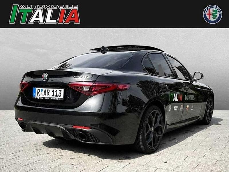 Gebraucht Alfa Romeo Giulia Veloce 209 PS (153 kW) 2020 Schwarz Limousine