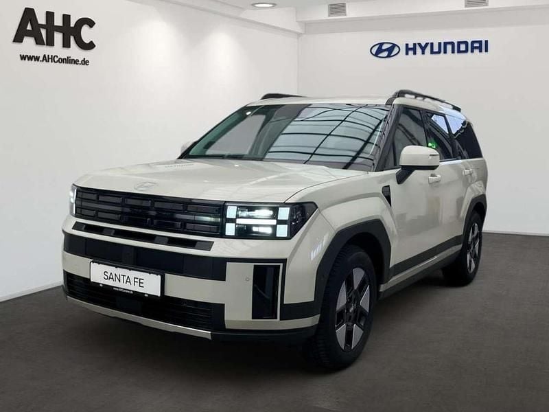 Weiß Gebraucht 2025 Hyundai Santa Fe Intro Edition SUV | 56.500 € - Bild 1/4