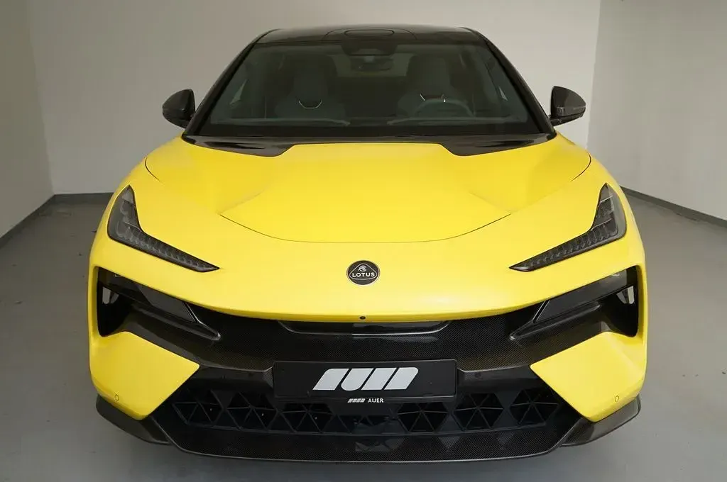 Brugt Lotus Eletre 675 kW (918 HK) 2026 Gul SUV