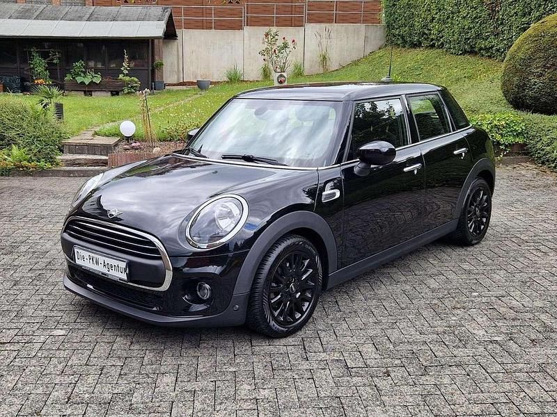 Midnight black Gebraucht 2021 Mini ONE Kleinwagen | 15.900 € (Fairer Preis) - Bild 1/4